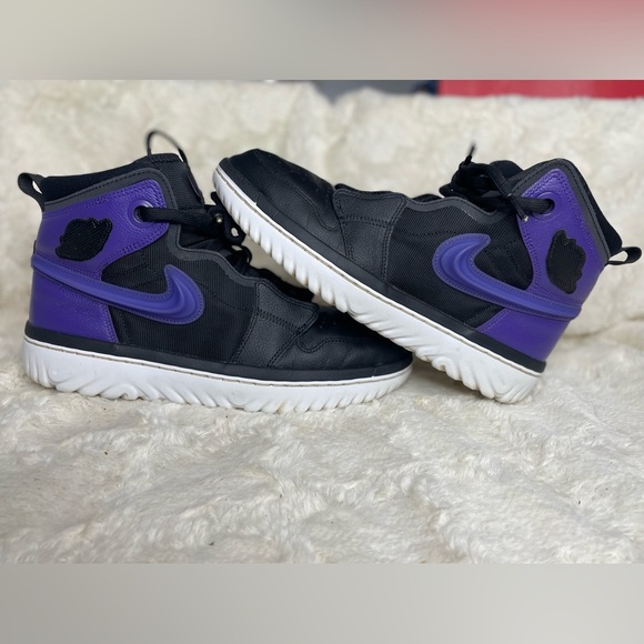 Air Jordan 1 React size 10 - Picture 1 of 5